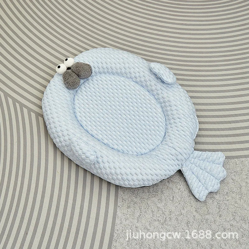 New Summer Pet Nest Dog Cat Villa Plush Pets Mattress Fish Shape Ice Silk Cool Mat Pet Kennel Cooling Bed House Pet Supplies